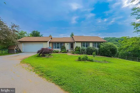 3899 Bixler Church Rd, Westminster, MD 21158