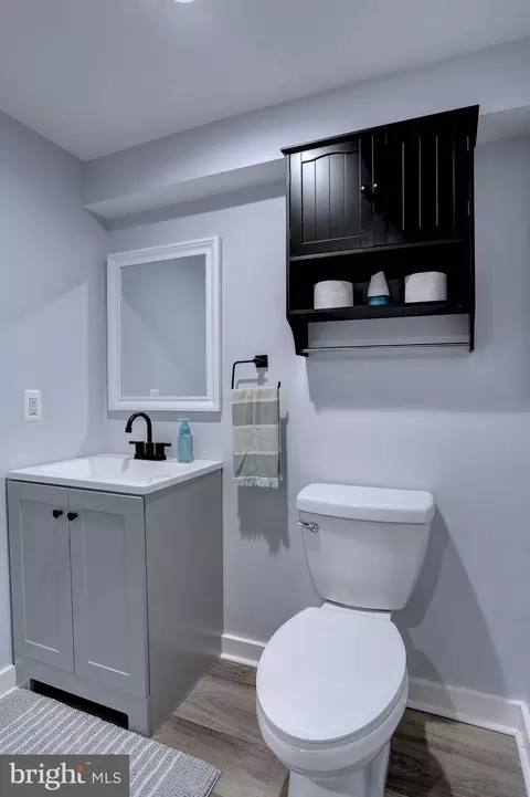 Bath - 3530 Baker Rd, Westminster, MD 21157 photo 5 of 5