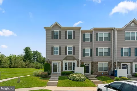 6519 Dundee Dr #249, Eldersburg, MD 21784
