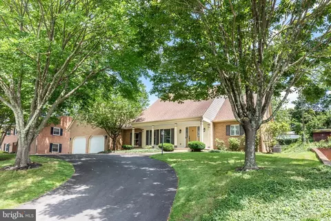 31 Fitzhugh Ave, Westminster, MD 21157