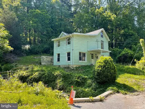 Exterior - 521 Dutrow Rd, Westminster, MD 21157 photo 2 of 3