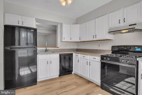 4660 Marksman Ct, Hampstead, MD 21074 photo 7
