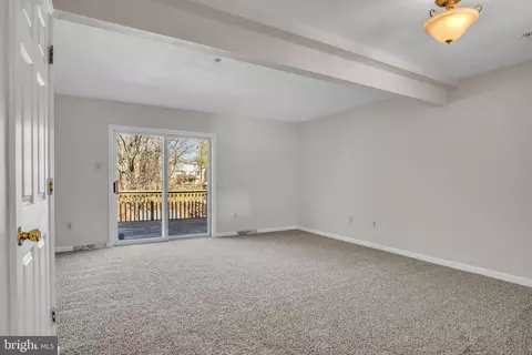 4660 Marksman Ct, Hampstead, MD 21074 photo 11