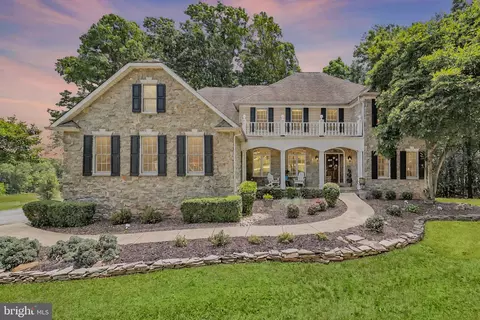 3109 Deerham Dr, Finksburg, MD 21048