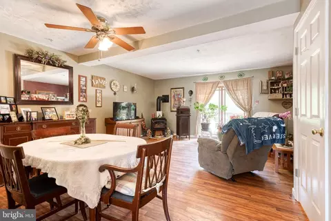 Dining - 4841 Hillock Ln, Hampstead, MD 21074 photo 1 of 1