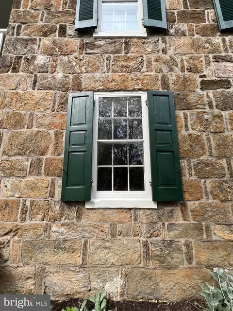 Exterior - 2810 Hoffman Mill Rd, Hampstead, MD 21074 photo 5 of 49