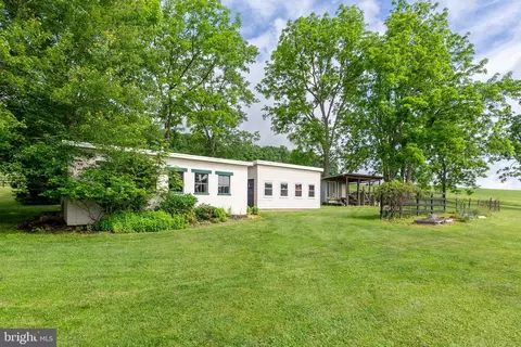 Exterior - 2810 Hoffman Mill Rd, Hampstead, MD 21074 photo 14 of 49