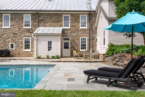 Exterior - 2810 Hoffman Mill Rd, Hampstead, MD 21074 photo 19 of 49