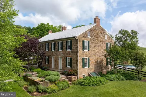 Exterior - 2810 Hoffman Mill Rd, Hampstead, MD 21074 photo 42 of 49