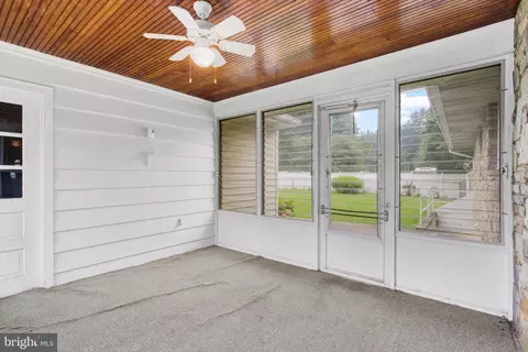 Exterior - 900 Clearview Ave, Hampstead, MD 21074 photo 2 of 4