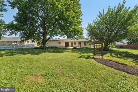 Exterior - 69 Smith Ave, Westminster, MD 21157 photo 7 of 10