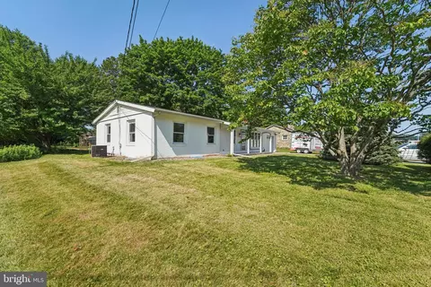 Exterior - 69 Smith Ave, Westminster, MD 21157 photo 2 of 10