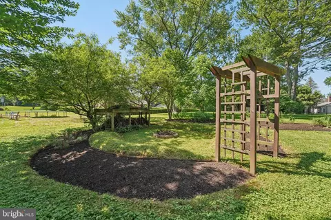 Exterior - 69 Smith Ave, Westminster, MD 21157 photo 9 of 10