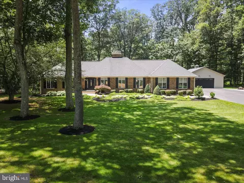 4906 Fleming Rd, Mount Airy, MD 21771 photo 3