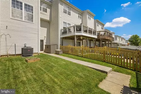 Exterior - 1824 Upper Forde Ln, Hampstead, MD 21074 photo 3 of 4