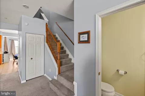 Entry Way - 1824 Upper Forde Ln, Hampstead, MD 21074 photo 2 of 4