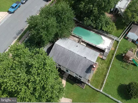 89 Hook Rd, Westminster, MD 21157 photo 3