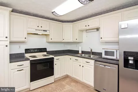 89 Hook Rd, Westminster, MD 21157 photo 10