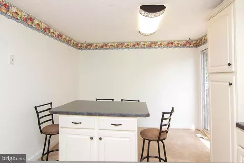 89 Hook Rd, Westminster, MD 21157 photo 9