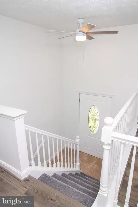 89 Hook Rd, Westminster, MD 21157 photo 4