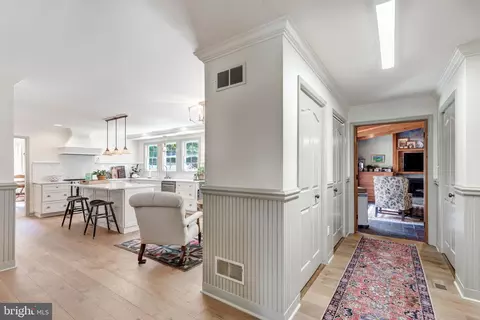 Entry Way - 1320 Topkapi Dr, Westminster, MD 21157 photo 5 of 10