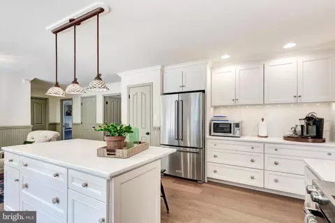 Kitchen - 1320 Topkapi Dr, Westminster, MD 21157 photo 5 of 8