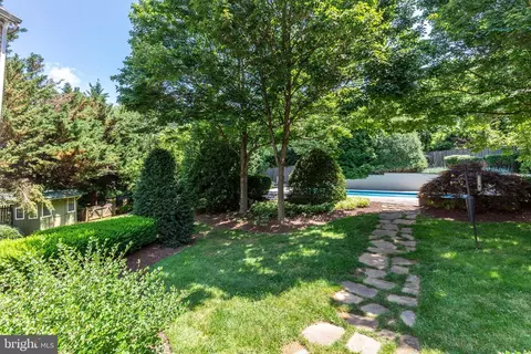 Exterior - 1320 Topkapi Dr, Westminster, MD 21157 photo 10 of 32