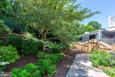 Exterior - 1320 Topkapi Dr, Westminster, MD 21157 photo 8 of 32