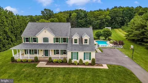 2851 Sommersby Rd, Mount Airy, MD 21771