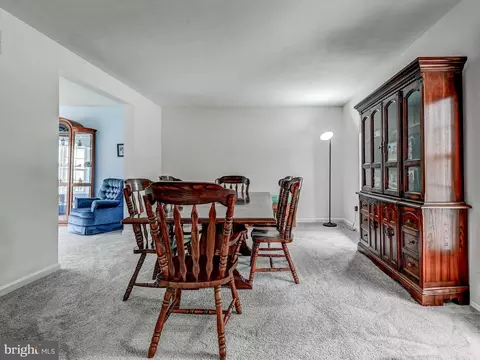 1885 Upper Forde Ln, Hampstead, MD 21074 photo 9