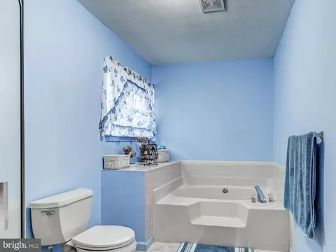 1885 Upper Forde Ln, Hampstead, MD 21074 photo 21