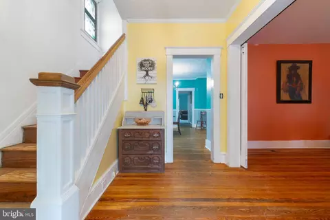 Entry Way - 918 S Main St, Hampstead, MD 21074 photo 1 of 9