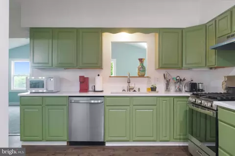 Kitchen - 918 S Main St, Hampstead, MD 21074 photo 1 of 1