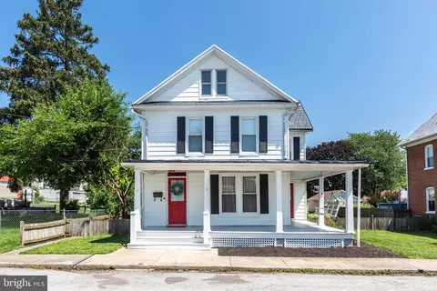 7 Hersh Ave, Westminster, MD 21157