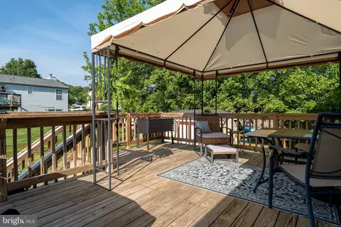 Exterior - 816 Windsor Dr, Westminster, MD 21158 photo 2 of 4