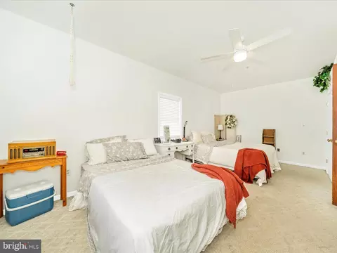 Bedroom - 1844 Albert Rill Rd, Hampstead, MD 21074 photo 12 of 15