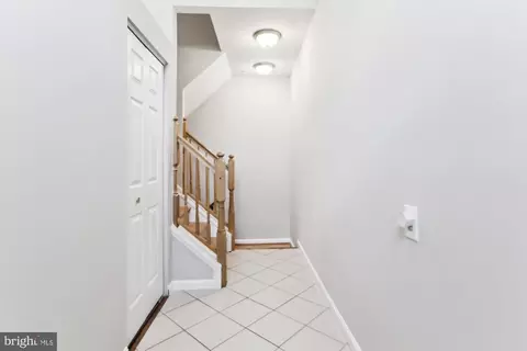 Entry Way - 1746 Upper Forde Ln, Hampstead, MD 21074 photo 1 of 8