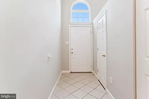Entry Way - 1746 Upper Forde Ln, Hampstead, MD 21074 photo 2 of 8
