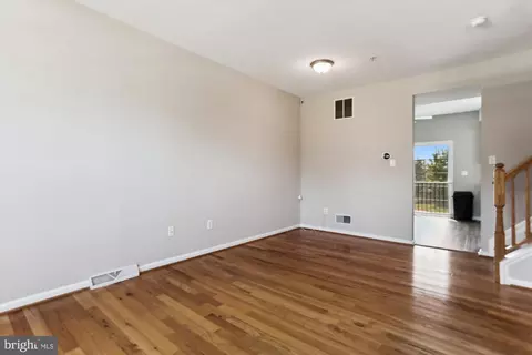 Living - 1746 Upper Forde Ln, Hampstead, MD 21074 photo 4 of 4