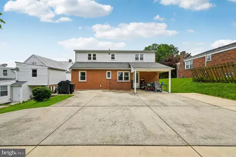 318 E Main St, Westminster, MD 21157 photo 24