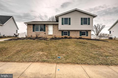 835 Snowfall Way, Westminster, MD 21157 photo 1