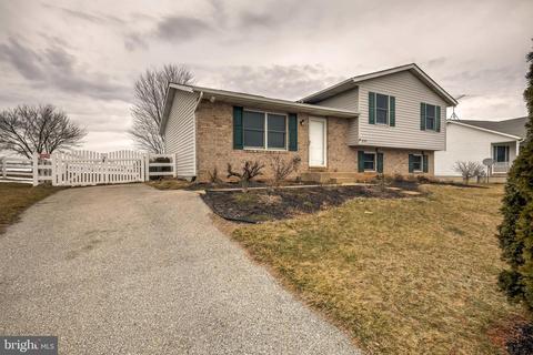 835 Snowfall Way, Westminster, MD 21157 photo 2