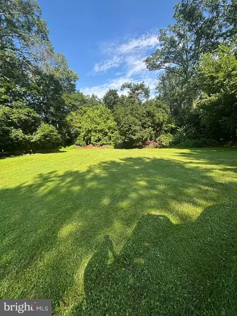 Lees Mill Road, Hampstead, MD 21074