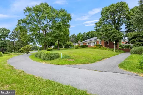340 Mary Ave, Westminster, MD 21157