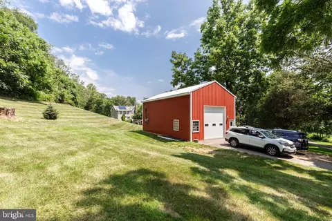 Exterior - 10 Smith Rd, Westminster, MD 21158 photo 13 of 25