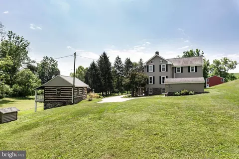 Exterior - 10 Smith Rd, Westminster, MD 21158 photo 10 of 25