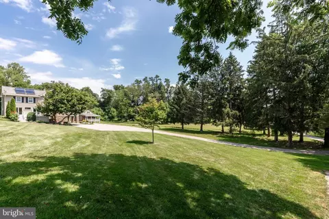 Exterior - 10 Smith Rd, Westminster, MD 21158 photo 23 of 25