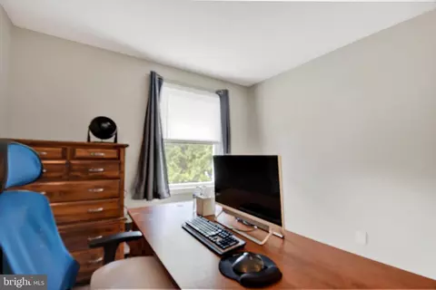 573 Christopher Dr, Westminster, MD 21157 photo 16