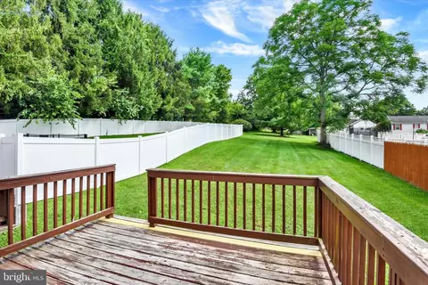 573 Christopher Dr, Westminster, MD 21157 photo 23