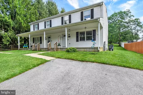 573 Christopher Dr, Westminster, MD 21157 photo 3